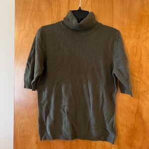 United Colors Of Benetton Vintage 90s Sweater Pure Wool Olive Green NWT Medium